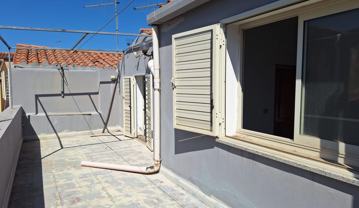 I RIFLESSI SUI TETTI (32)